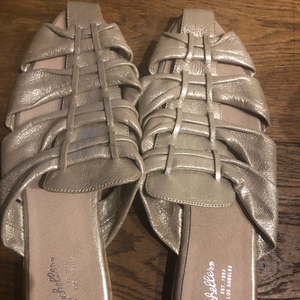 Seychelles size 11 gold sandals